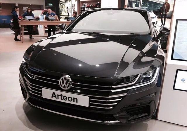 35万我宁愿选择大众，奥迪A4高配有它逼格高？低配才24万