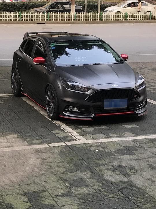 福迷们hold住了两个极富攻击性的新福克斯改装案例