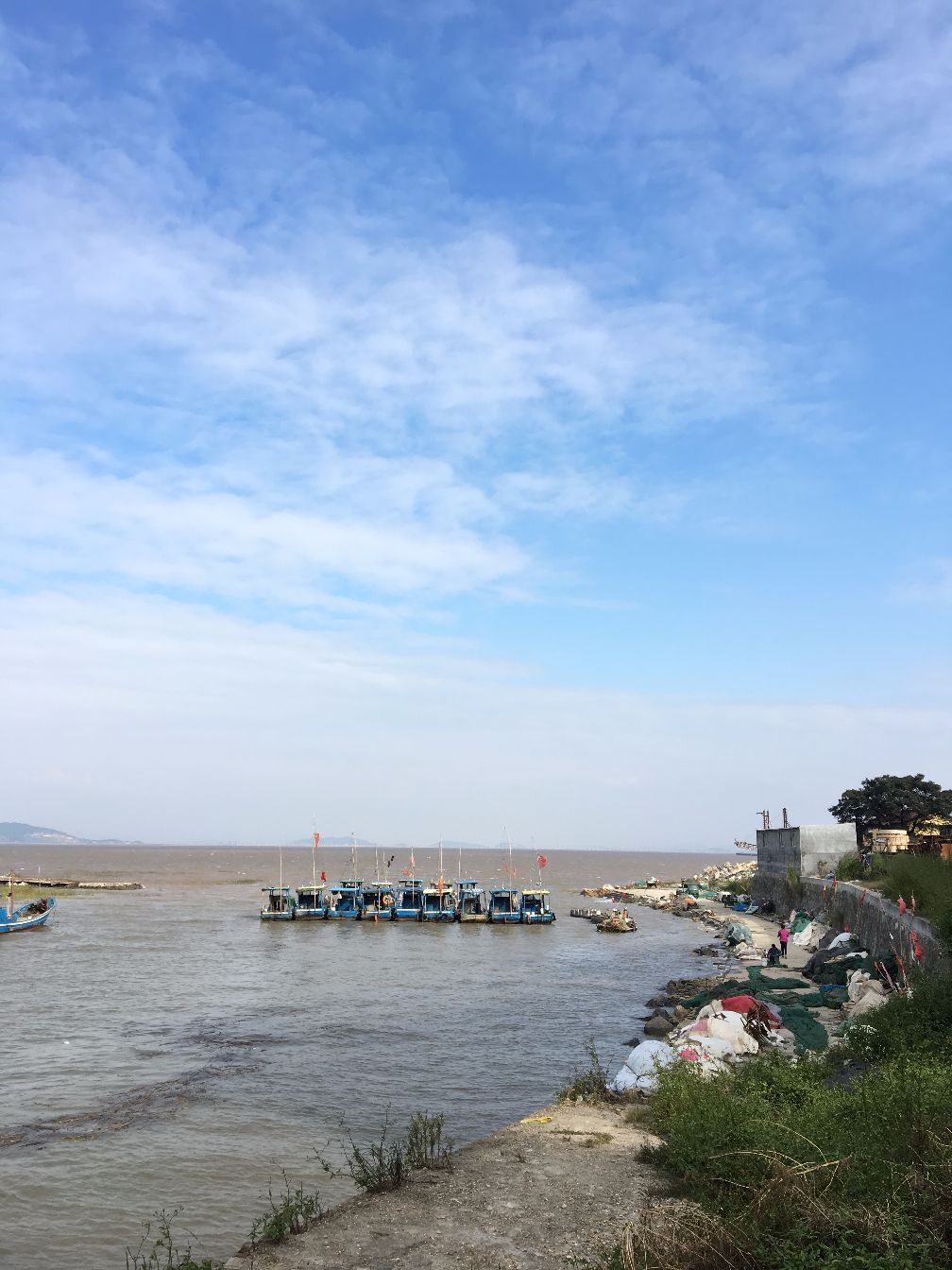 终于来到了蛇蟠岛的赤头山嘴码头,一般游客可以直接在蛇蟠岛度假酒店