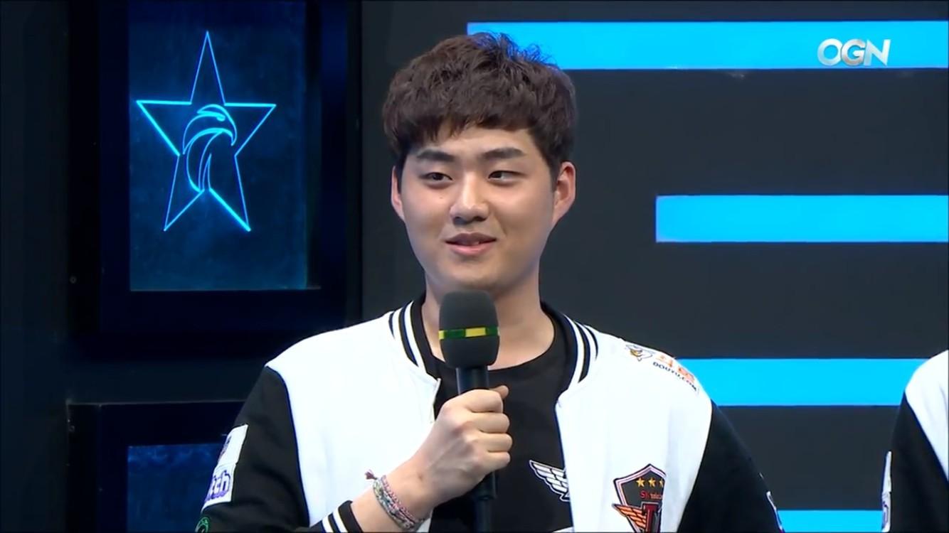 skt中的悲情人物bang 曾因百人事件喷到被处罚 s7因此一落千丈