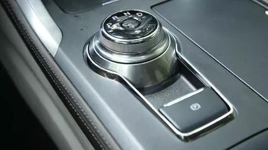 亲测新蒙迪欧，集贴心科技和硬派操控于一身的中级车标杆