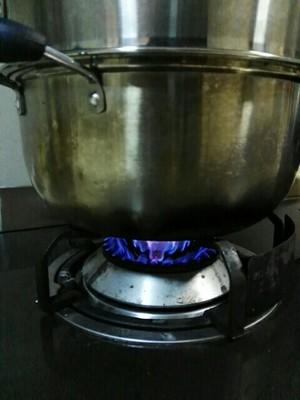 不用烤箱,不用电饭煲,家庭自制港荣蒸蛋糕,好吃