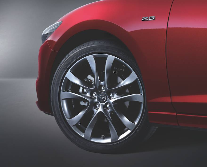 2018款阿特兹正式上市；明年起皮卡取消喷字/贴反光条