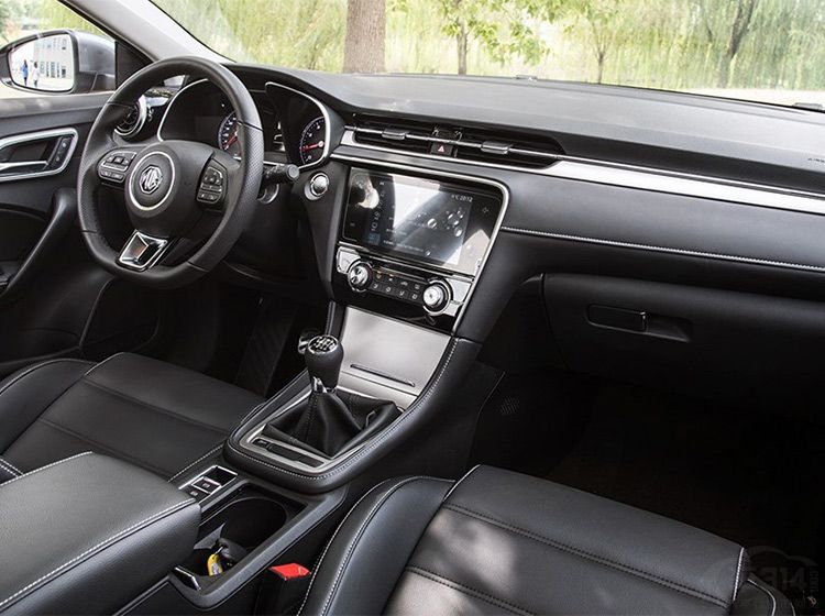 如果不是多了一个“屁股” 它就是叫板GTI的国产钢炮！