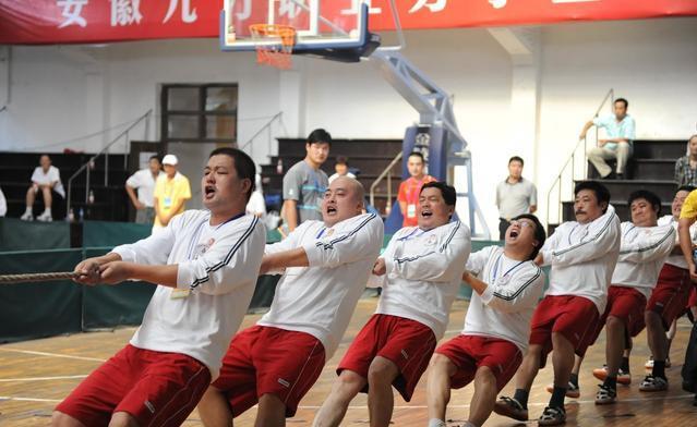 公务员、事业单位、国企退休年龄或有新变化!