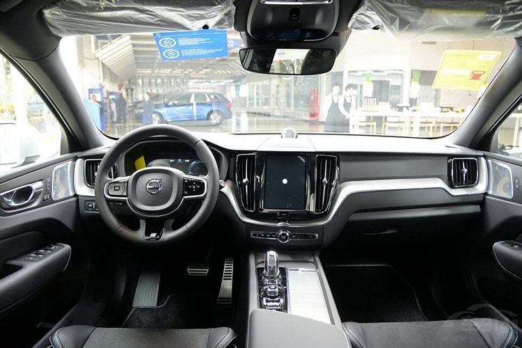 涨姿势！玩转各种“花式装备”，年底新车王牌非它莫属？