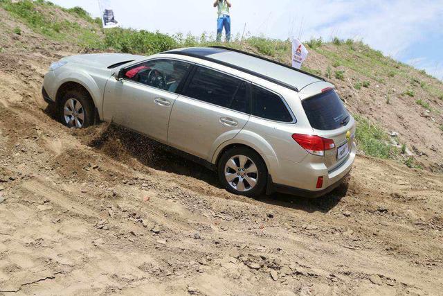 据说这几件事是新手开车时，最害怕遇到的？