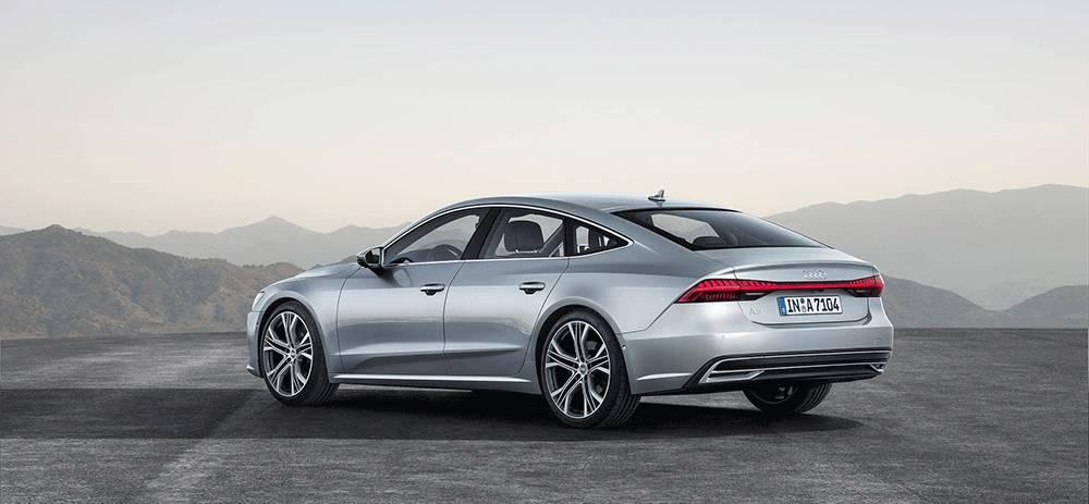 新奥迪A7再次向大家证明与“官车”没了联系，充满黑科技的绅士