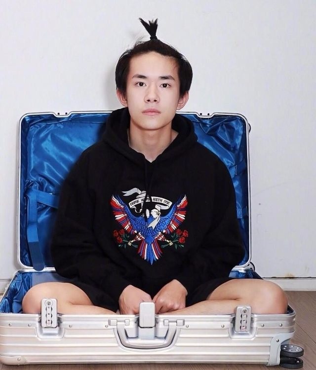 扎小辫子最好看的明星,易烊千玺说第一,鹿晗说自己才是第一