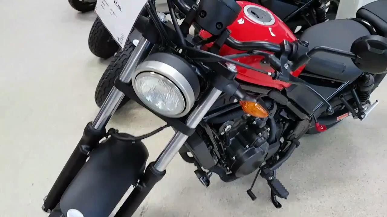 中量級巡航的反叛者2017本田cmx500rebel