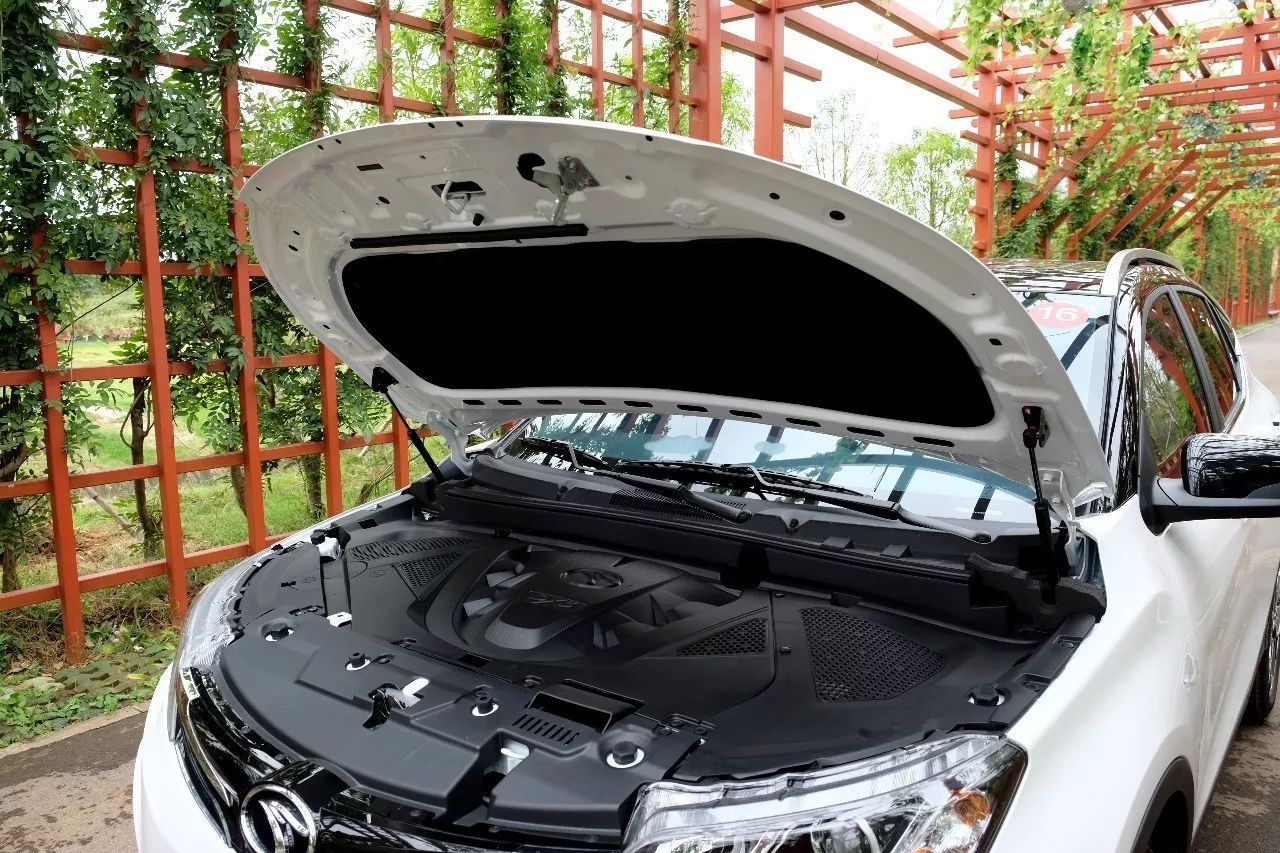 法拉利设计师操刀的国产SUV，DX3除了颜值还有什么