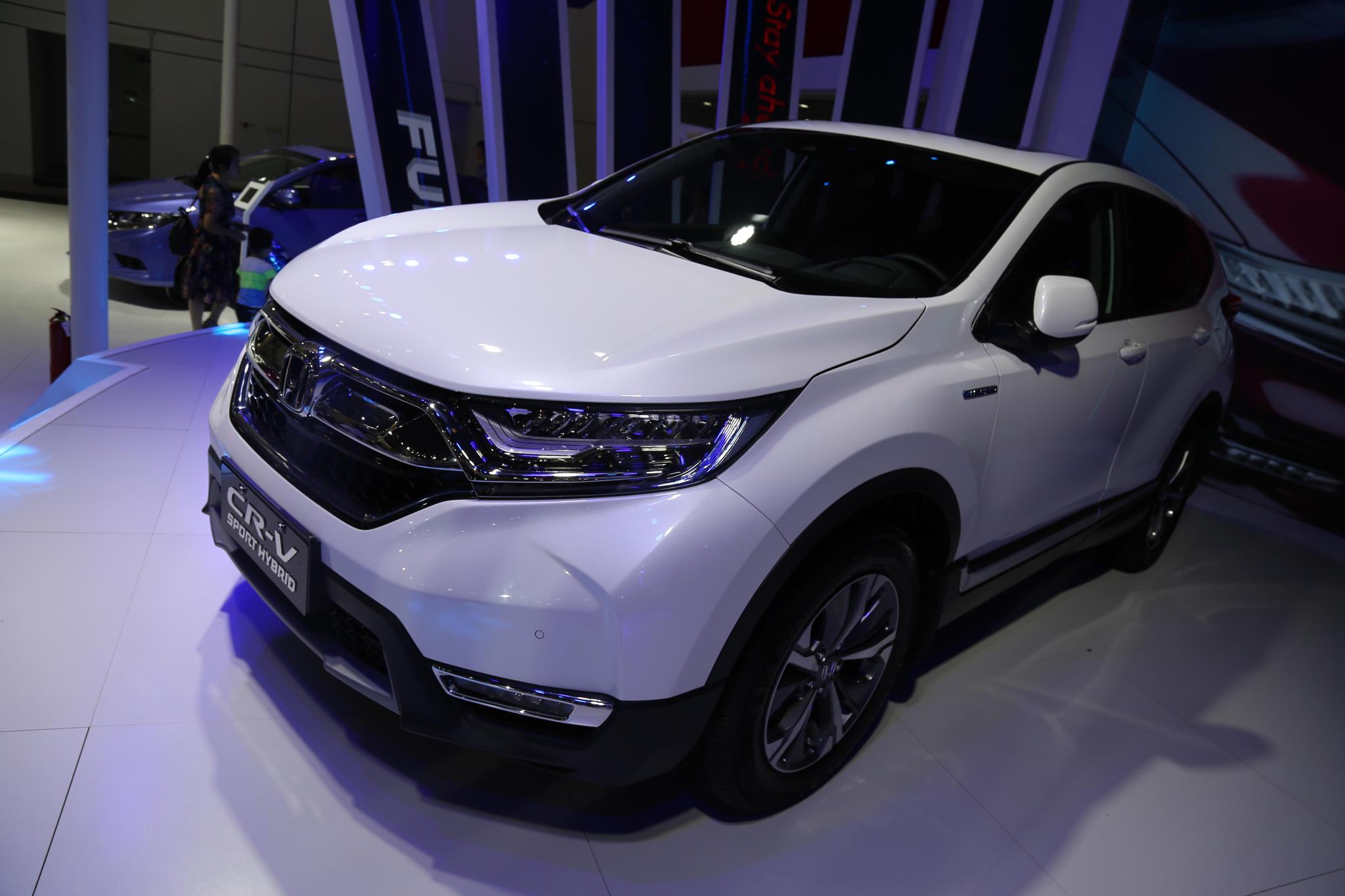 东风本田cr-v锐混动版,22万级别城市suv,车展实拍!