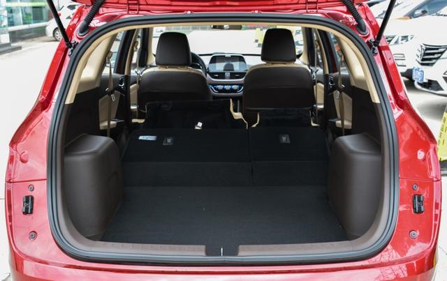 占领了SUV和MPV市场之后，五菱打造一款自主的旅行版“神车”