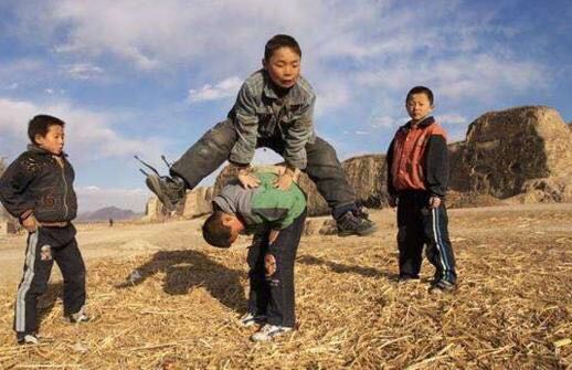 80后农村孩子经常玩的游戏,还有多少人记得