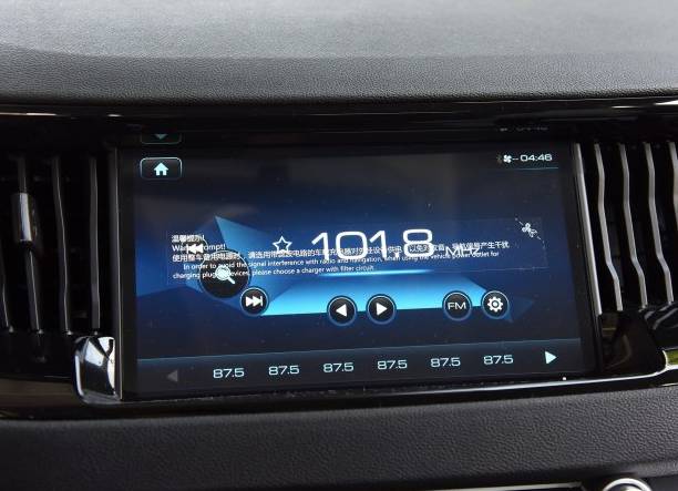 国产车集体发威！最美长安车惊艳亮相，汉腾X5、海马S5新车上市