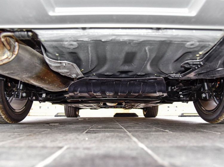 新款昂克赛拉曝光 减配后悬架！难道研发费用都用在了设计上？