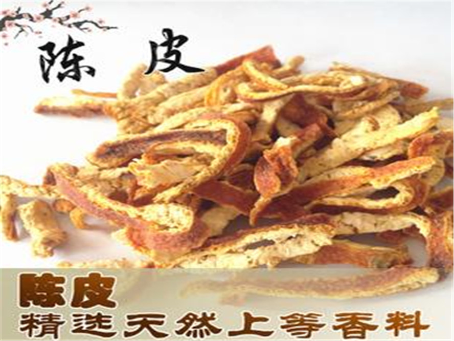 桔子皮泡脚好处多,很多人不知道,吃完桔子,皮丢掉太可惜了