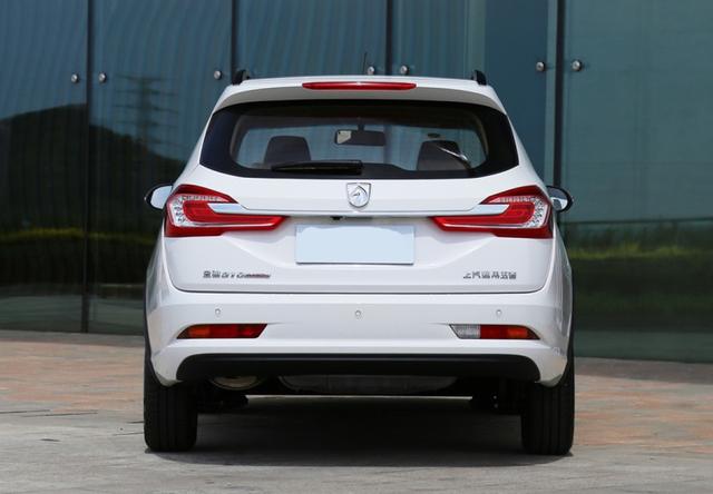 占领了SUV和MPV市场之后，五菱打造一款自主的旅行版“神车”