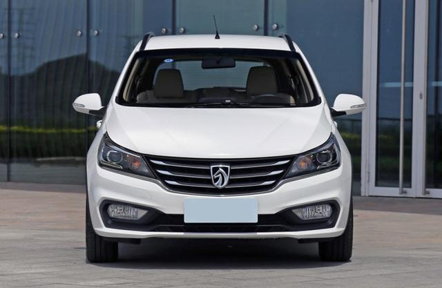 占领了SUV和MPV市场之后，五菱打造一款自主的旅行版“神车”