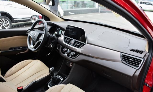 占领了SUV和MPV市场之后，五菱打造一款自主的旅行版“神车”