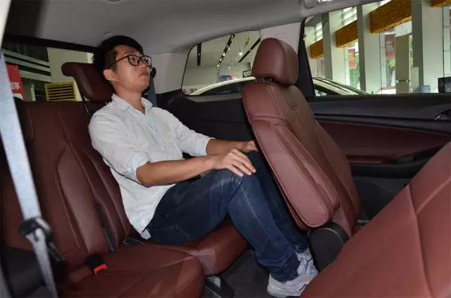 【新车到店】6座、大品牌，20万内最适合家用的车就是TA！