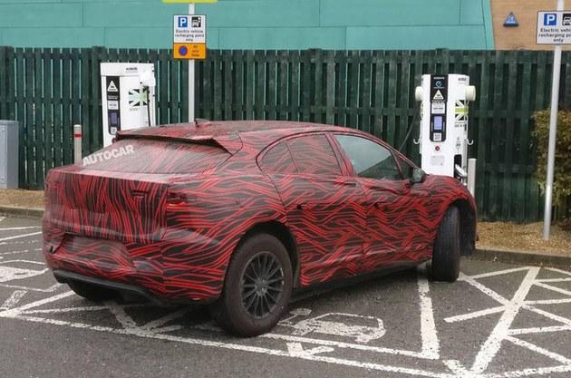 英国女王都玩不转的品牌，却在印度阿三手里壮大，今主推新能源车