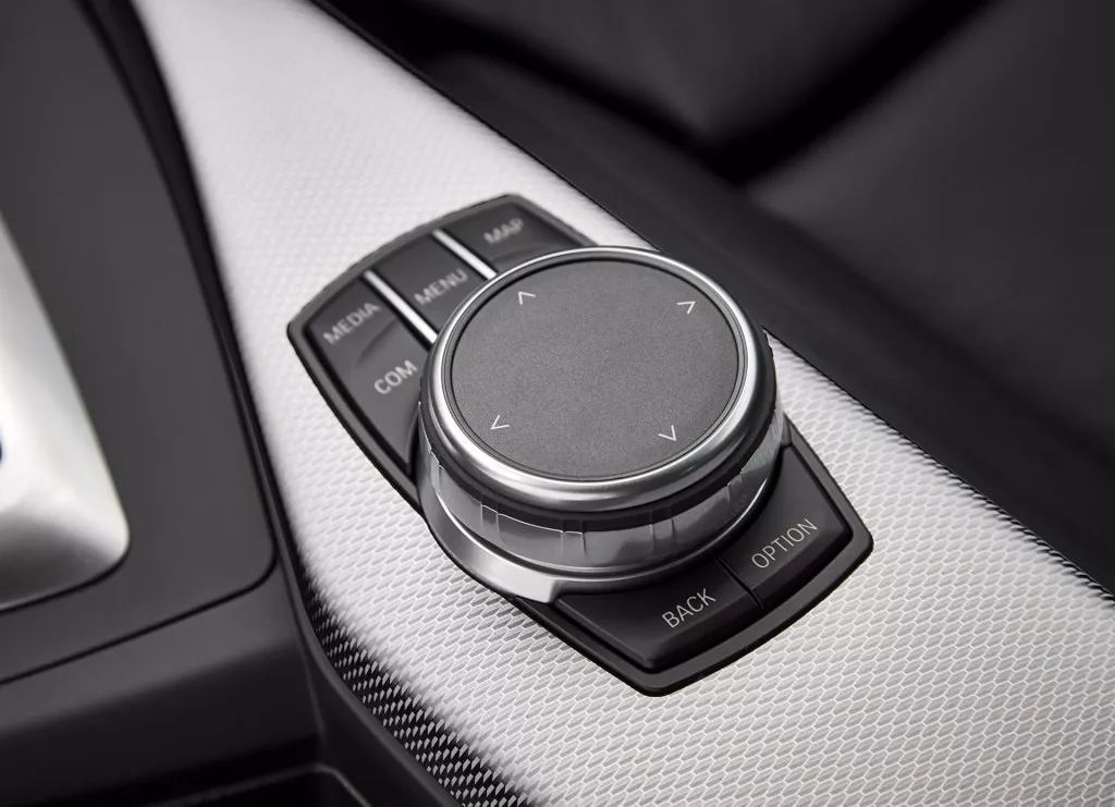 据说开这几款车的男生都比较讨女生喜欢