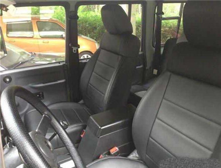 浙江一小伙花6万买北汽212,花5万爆改后,上街回头率不输豪车!