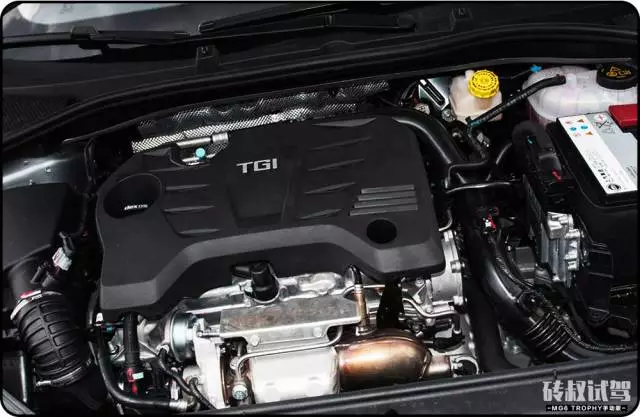 【试驾】666！这台国产最强1.6T轿车，加速性能秒杀GTI！