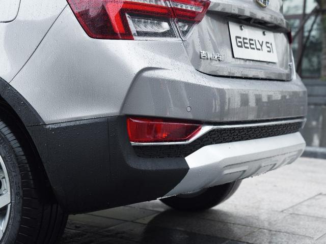 让启辰品牌彻底没市场，年轻人都想买它，内饰令宝马车主羡慕