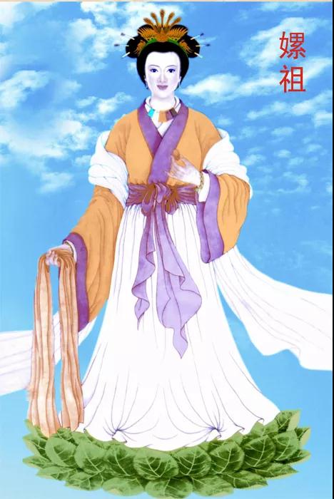 因蚕姑塑像身穿白色丝绸衣服,所以俗称"白衣圣母".