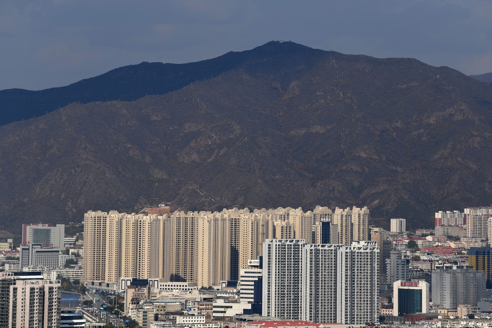 重阳节登高望远 张家口全景尽收眼底