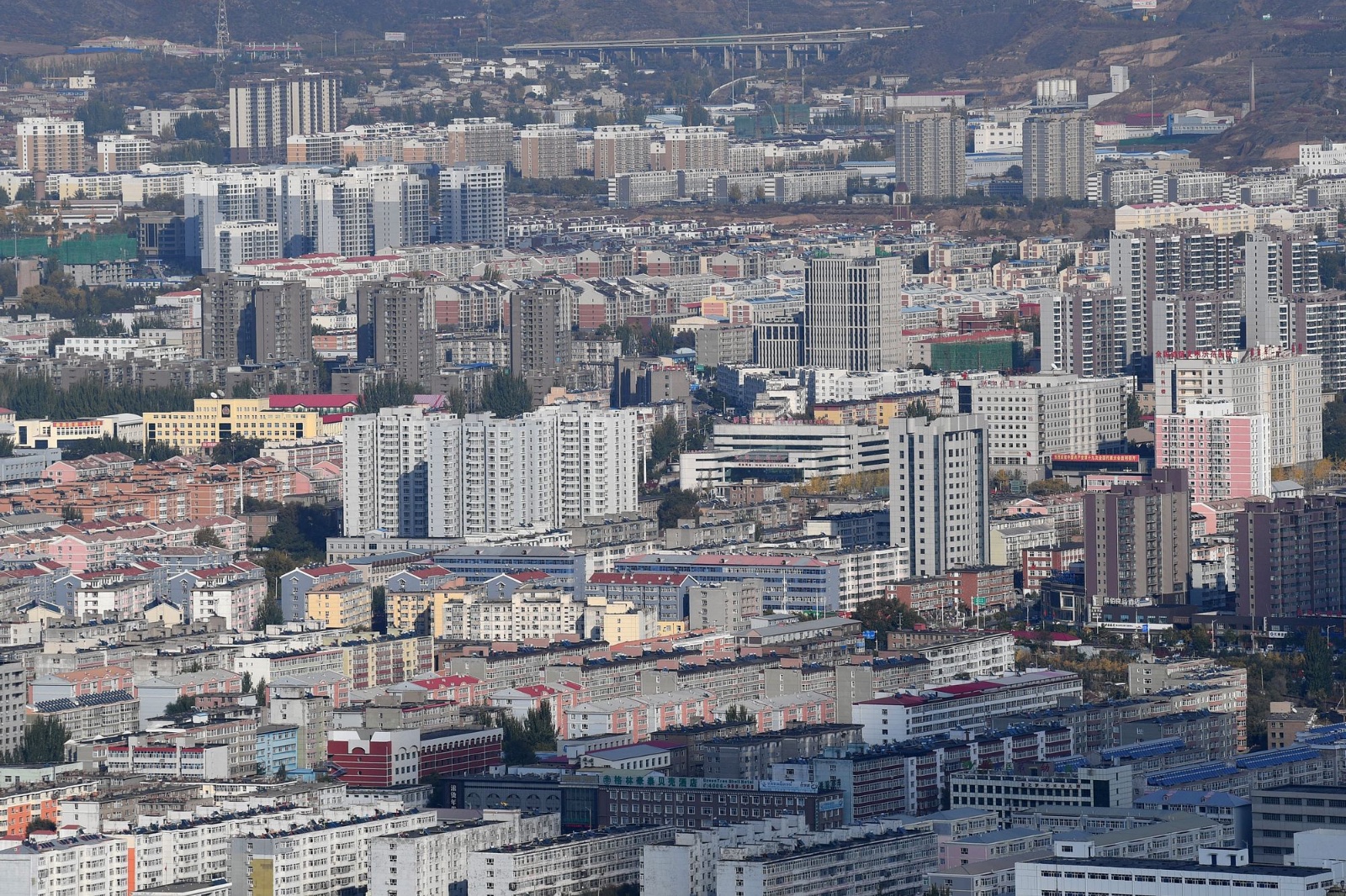 重阳节登高望远 张家口全景尽收眼底