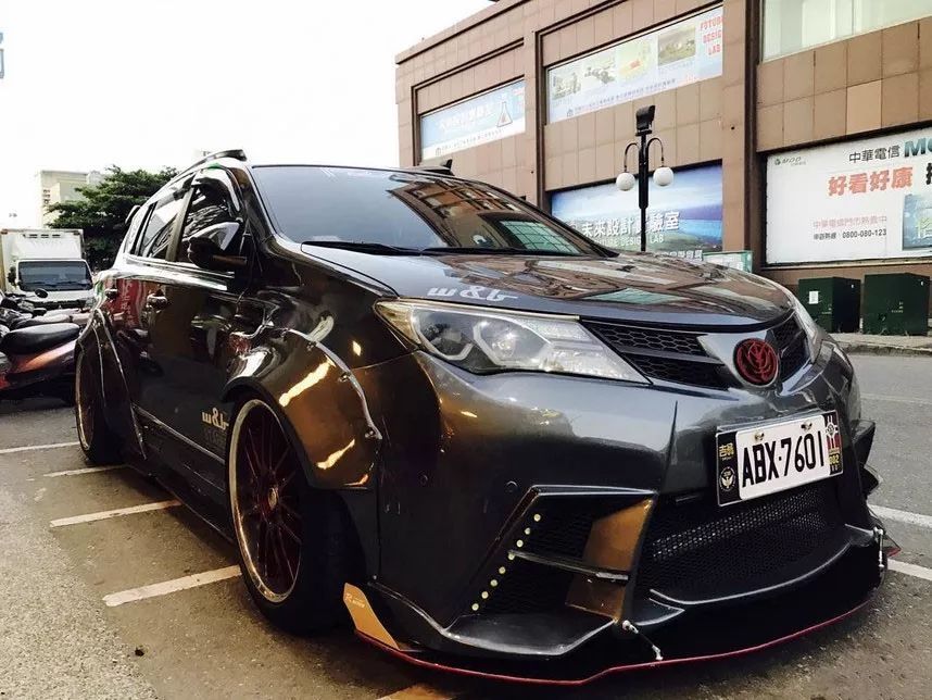 把一台不起眼的买菜SUV改成跑车范，真让人吃惊