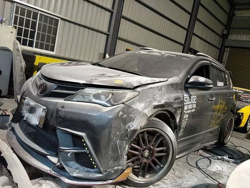 把一台不起眼的买菜SUV改成跑车范，真让人吃惊