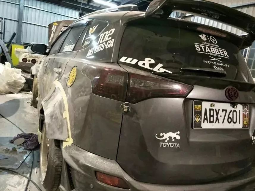 把一台不起眼的买菜SUV改成跑车范，真让人吃惊