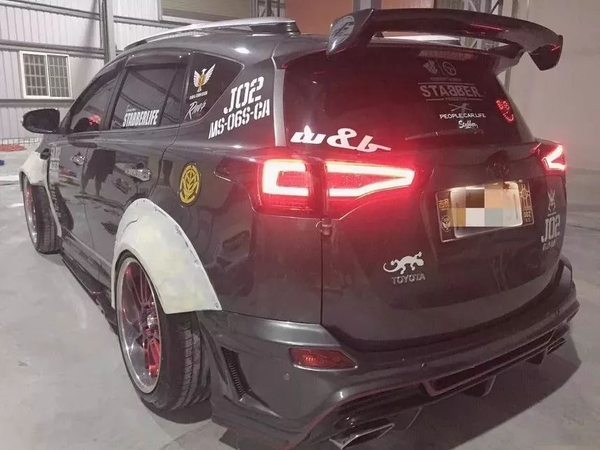 把一台不起眼的买菜SUV改成跑车范，真让人吃惊