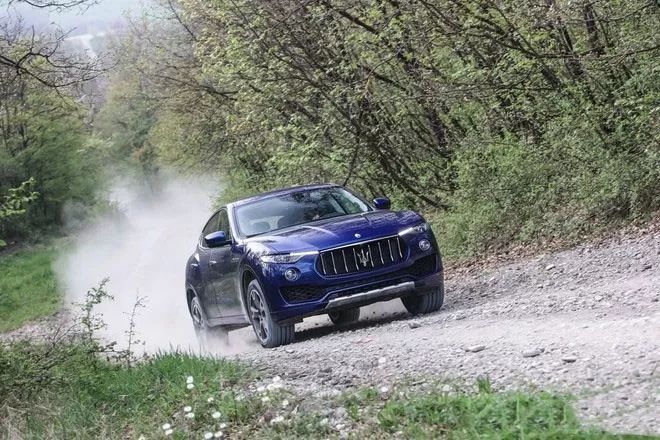 宋MAX万人交车盛典；斯巴鲁被爆质检造假30多年？