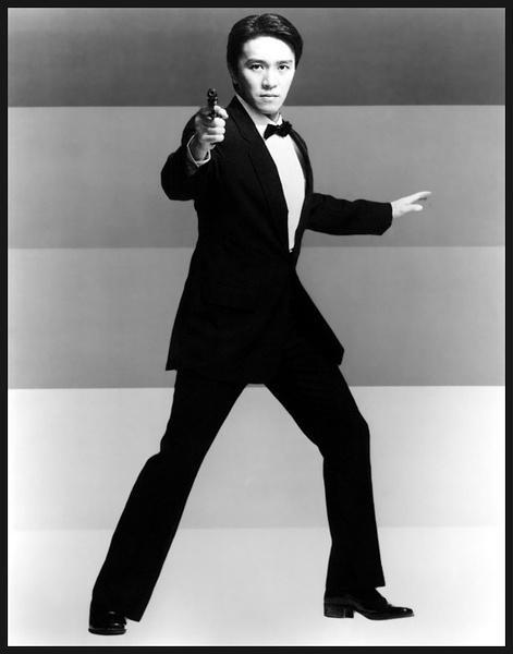 《这个杀手不太冷》的里昂和玛蒂尔达 《百变星君》里的一个跳舞情节