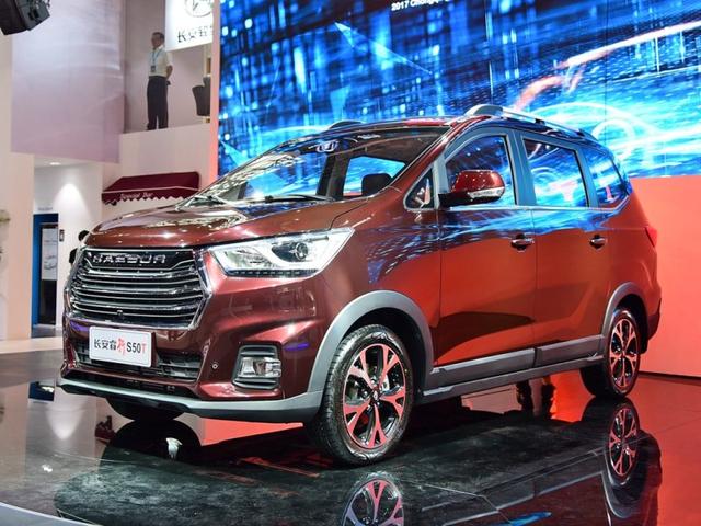 空间大宝骏730太多，长安的MPV却靠脸吃饭