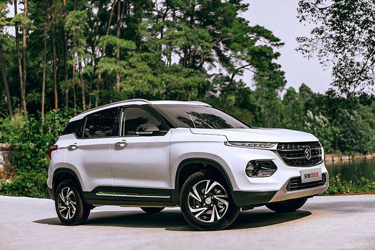 落地只要8万！年底入手最划算的三款SUV，五年保养不花钱