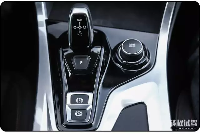 中国第一台轻奢SUV，预计17万起，但看起来、开起来都值30万！