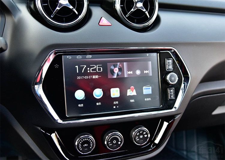 落地只要8万！年底入手最划算的三款SUV，五年保养不花钱