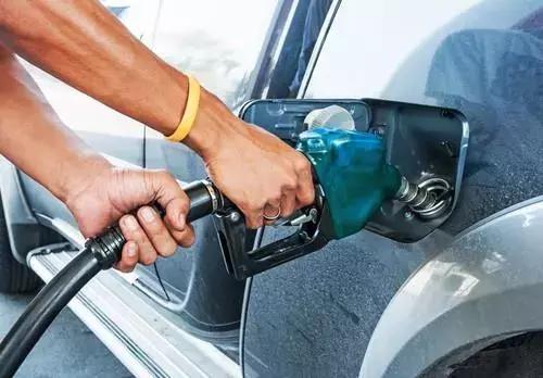 10万的车一年费用没想到要这么多！养车费分分钟堪比买车钱！