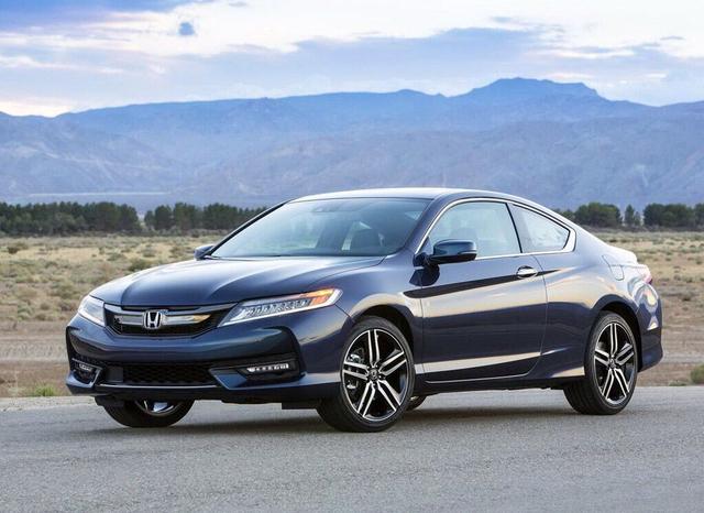 迈腾还想当标杆？这台5.6秒的车不同意！16万还配10AT