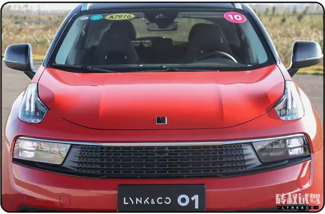 中国第一台轻奢SUV，预计17万起，但看起来、开起来都值30万！