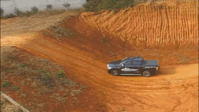 皮卡解禁不贴条不喷字，但你看完绝对不想买了！