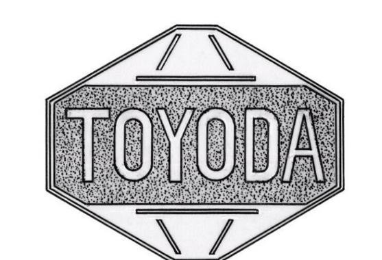 丰田车标是怎么演变来的？一开始不叫TOYOTA-新浪汽车