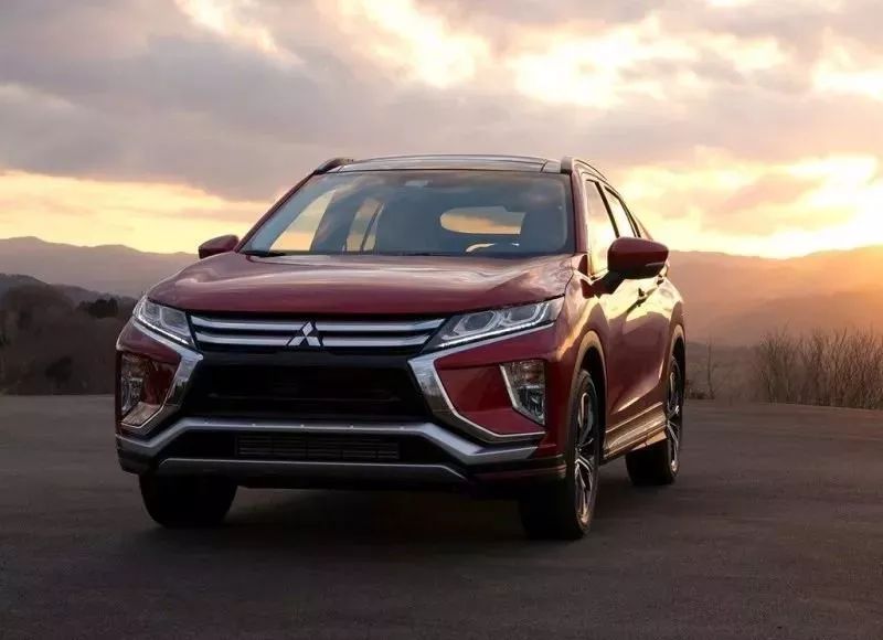 全球首试三菱全球跨界SUV，又是一款加价的爆款！