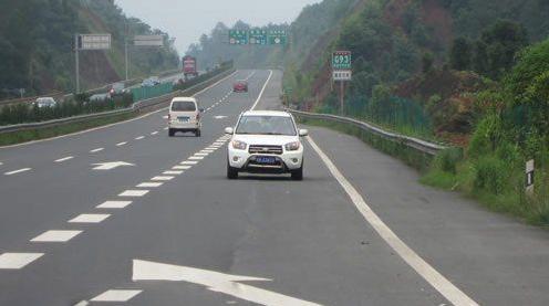 高速开车这几个大忌，不听劝的，连后悔的机会都没有